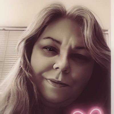 dreamcatcher099's profile picture. 