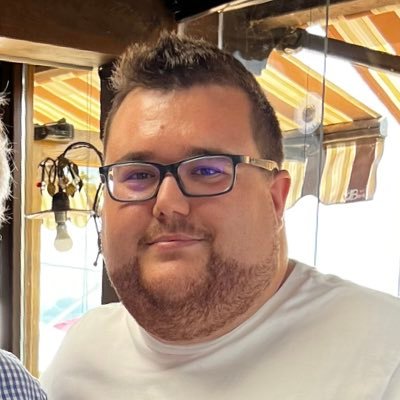DIRECTOR en DRIVEONRUTES® - Eventos del Motor | Superior en Edificación | Ex-intento de streamer | En los ratos libres, juego.