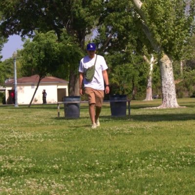 paul_perhaps's profile picture. when life gives you lemons you make orange juice