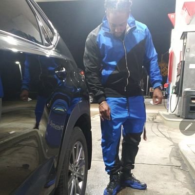 28Smoova's profile picture. keeping the hater hating and the lovers loving cool like a beach breeze layback like my car seat cruising to my own beat