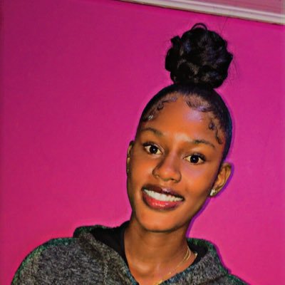 sunshine 😋🌻 ig@_.em.press._ tiktok@_.em.press._ fb@tiamaria 💗?l💛