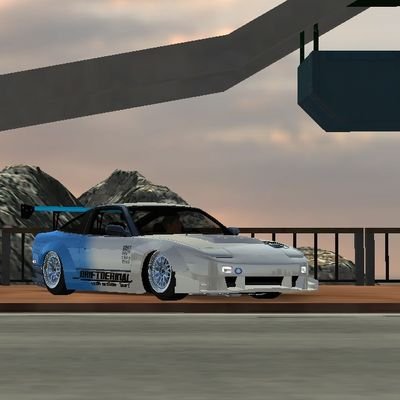 れんこん【カーパドリ民】の公式Twitterです。YouTubeもよろしく
ちなみに180sxとs13と猫が好きです。
180sx大好き勢だよ