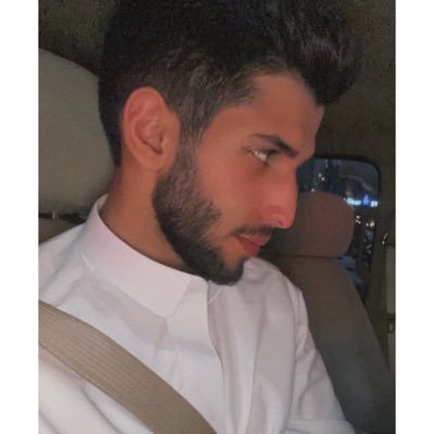لو أبّي غيرك ترا حُولي كثير بس قلبّي مايفز لكل عَابر