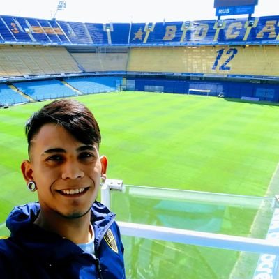 Capricornio //

Instagram: lucho_bringas // Hincha de Boca Juniors 💙💛💙