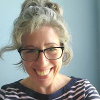 redheadedreader...gone gray (@gigiblamm) 's Twitter Profile Photo