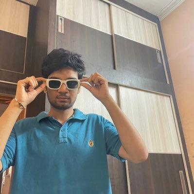 pareek_08's profile picture. bullshit.