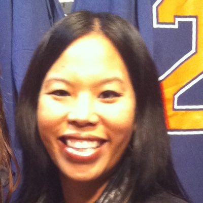 I am a huge sports fan, especially hockey and tennis! My other guilty pleasures are reality tv and celebrity gossip. Made in 🇰🇷 Born in 🇩🇪 Raised in 🇨🇦