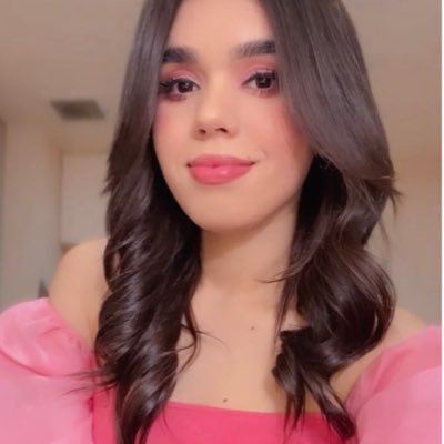 Kariiisantacruz's profile picture. Arpista / Harpist🎶🇵🇾🇯🇵🇲🇽🇧🇷🇦🇷