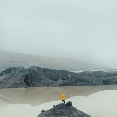 • Alaska 🏔💛 « Mankind was born on Earth. It was never meant to die here. » ✨🍂 🐙 ❄️ Je fais des photos 📸