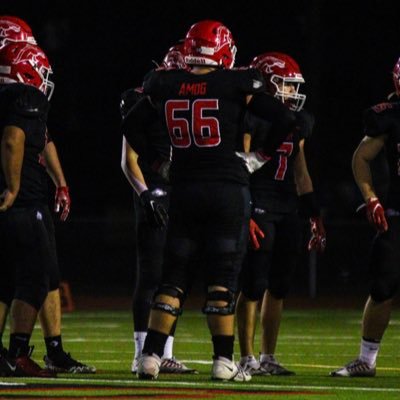 6’2” 275lbs //Offensive Lineman// Brophy class of 2024//Phone 602-904-1112// philipians 4:13 email:rbrown24@brophybroncos.org