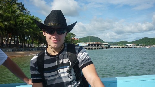 17Fisherart's profile picture. 