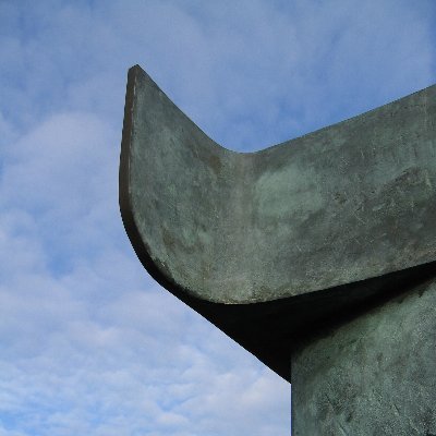 andywrgt's profile picture. Doomscrolling, mostly.