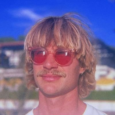 Gonz359's profile picture. Not interesting or interested