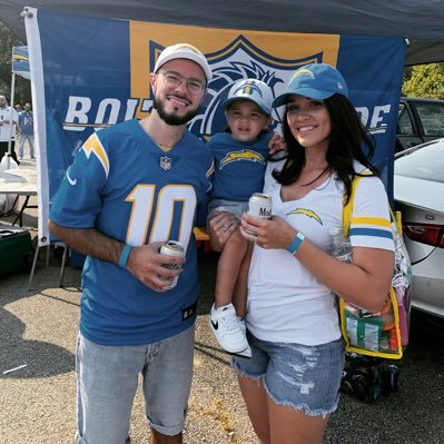 Husband. Father. Physical Therapist Assistant. Bolts⚡️fan