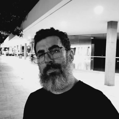 halianlian's profile picture. Engenheiro de Software. Farmacêutico. https://t.co/MqhCX1MjeJ. BioMol. Elixir + DataScience + DataVis + R + JS + SVG  (  ⍼ )