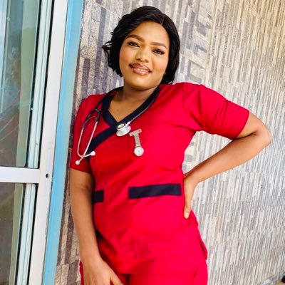 Woman of substance and virtue 👡| Cook for love🍲| Nursepreneur🖊️📕 | Health consultant🌡️💊