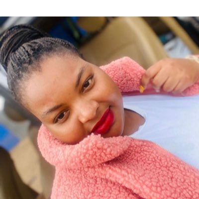 From KZN😊.Chiefs fan✌.Flourishing young woman.A qualified teacher. A fan of A-Reece and the crew.@msmbally98 on Instagram😊. Love you peeps❤