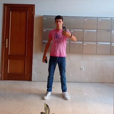 AlbertoH2150's profile picture. ñ