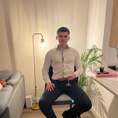 James___Powell's profile picture. 