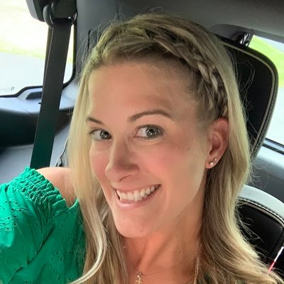 Substitute Teacher 👩🏫 Lifelong Learner 📚 coach🥎 wife ❤️mom 💖💖💖doodle mom 🐾