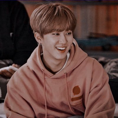 #창빈 | saving as an archive, feel free to unfollow
