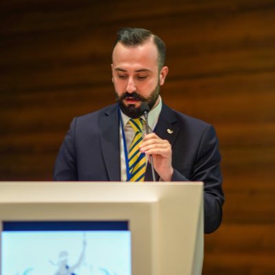 ▪️Hukukçu Fenerbahçeliler Derneği @HUFEDER1907 Genel Sekreteri ▪️Fenerbahçeli Hukukçular Derneği Kurucu Başkanı (2019-2021) ▪️@Fenerbahce SK Kongre Üyesi