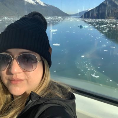 Yadirafloma1's profile picture. 