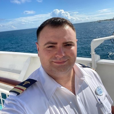 Ex NHS Paramedic working in the cruise industry.