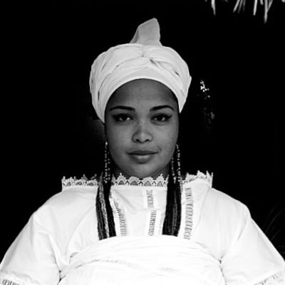 fã do Ben Jor, empreendedora, ọmọ Òrìṣà, 13 de abril de 2002.