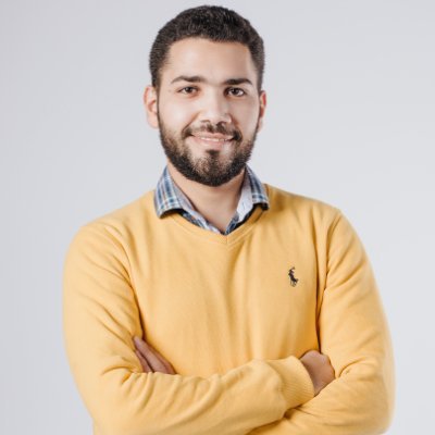 هل تُرى، ستُعلِّمينا يا بلادي كيف نفرح؟
ذاك أمرٌ يُسعد القلب الحزين!
#أبو_حازم
#يا_مسكين
...