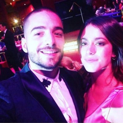 Tini me dijo que soy linda y Maluma me dijo que también me ama. Con esto dicho puedo decirles que si me muero, muero feliz. 3 rt de Maluma y 1 rt de Tini💘