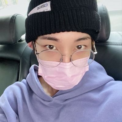 yourfavgalaxy's profile picture. mention after dm🙆🏻‍♀️ soalnya notifnya lama masuk🙇🏻‍♀️ fast respon on wa💜 testi: https://t.co/vWNAeqFYz5