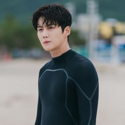 𝘼 𝘾𝙊𝙈𝙈𝙊𝙉 𝙈𝘼𝙉. 𝘼 𝙇𝙖𝙣𝙜𝙪𝙖𝙜𝙚 𝘿𝙤𝙣𝙩 𝘿𝙞𝙛𝙛𝙚𝙧 𝙋𝙚𝙤𝙥𝙡𝙚.