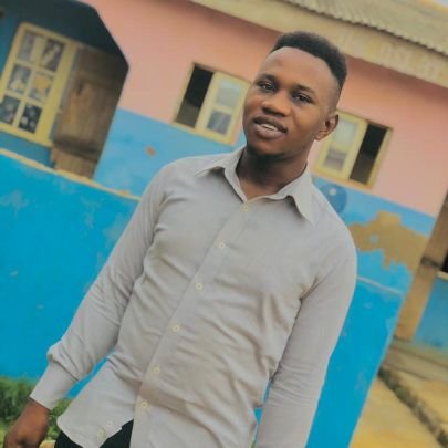 blessedolamide2's profile picture. Tommy