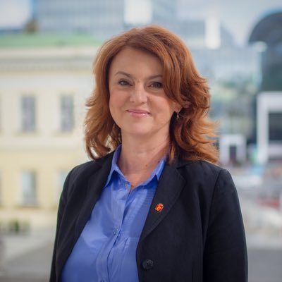 Zastępczyni Prezydenta https://t.co/rcvAPa4dBL. Warszawy Kultura | polityka lokalowa | rewitalizacja | pełnomocniczka ds kobiet i równego traktowania
