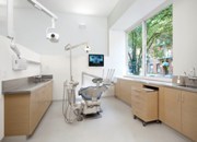DG Dental and Cosmetic is a boutique dental practice
dedicated to providing patients with a superior experience in dental care.