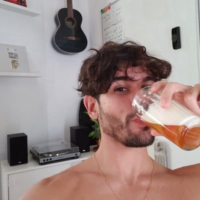 não sei se preguiçoso ou se covarde https://t.co/9QkdCC4XdE