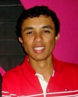ae novo twitter apartir do dia 07/10/11! NOVO E OFICIAL!