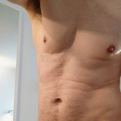 France, Paris RP
Sportif 180 75kg, masse, taille & rase poils intimes :)
#gay #ws #sport #smell #hugs #buddy #kisses #lick #romance #shaving #massage #sextoys