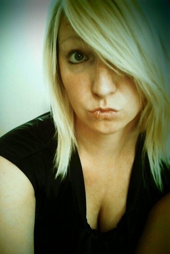 TheGingeSLC's profile picture. I am a slave to the wonders of the internet. Can't. Stop.