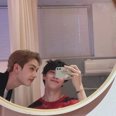 punching members with facts since 2017 + ot8 + frequently nsfw + no minors + fan account + retweet bot