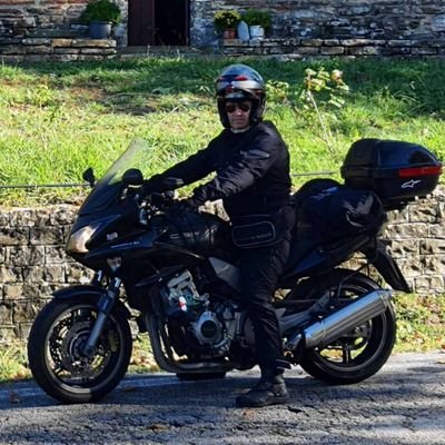 dimitris423's profile picture. Ubi cor ibi domus