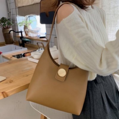 スキマ時間に出来るカンタン副業を紹介しています🌺スマホがあればどこでもお仕事可能♫自分のペースでスキマ時間にやれます💜私自身3ヵ月で月100万円達成しました💗本気で副業に興味がある方をサポートしてます🔥無言フォロー失礼します🙏