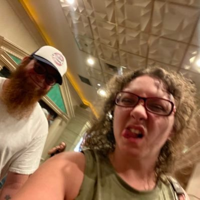 Caos1994's profile picture. Beautiful wife and two beautiful girls💯🥰 work hard play harder🤘🏻