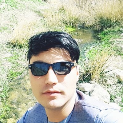 قفس بشکن به پرواز آ و مستی کن
که برآزاده گان داغ اسارت سخت ننگین است