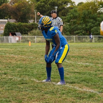 5’10 | 215lbs | RB/LB/SS | ‘23 |