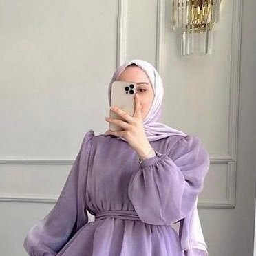 پر زخم ترین شاخه این جنگل خشکیم تیغ تبری نیست که ما را نشناسد 🥺🖤
