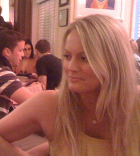 laurendahler's profile picture. 