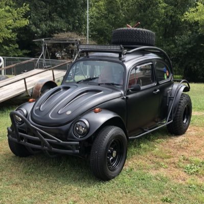 playwithsalem's profile picture. still finding out