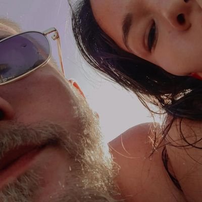 Periodista, o eso dice mi currículum.